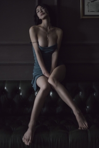 【遇糖圈】No.224_#Lingyu69_欲望沙发_内购无水版_[80P-2.57GB]