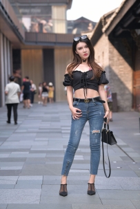 【精选街拍】Vol.3461 一字肩牛仔裤搭配 [102P-1.80GB]