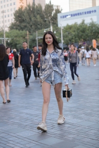 【精选街拍】Vol.3505 青花瓷配牛仔短裤 [38P-573MB]